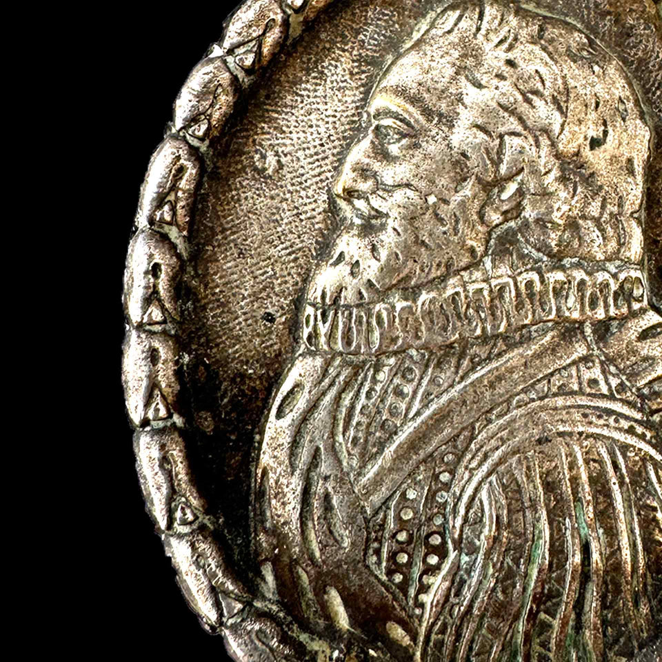 Pendentif Henri IV en Bronze Argenté (France) - XVIIe siècle