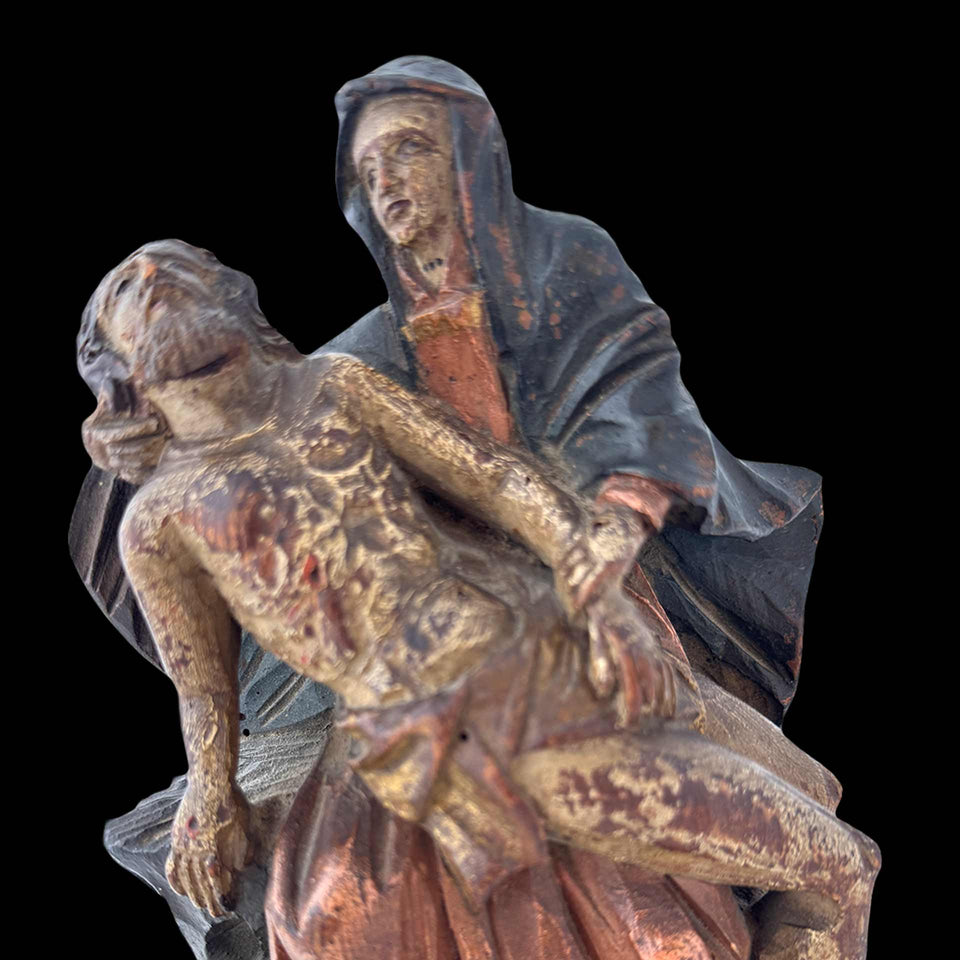 Piéta en Bois Sculpté Foncé (France) - XVIIe siècle
