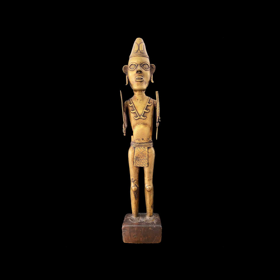 Sculpture Chasseur Naga en Bronze (Inde) - Fin du XIXe siècle