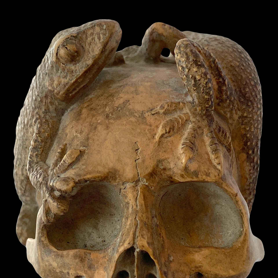 Vanité en Bois Sculpté (Europe) - XIXe siècle