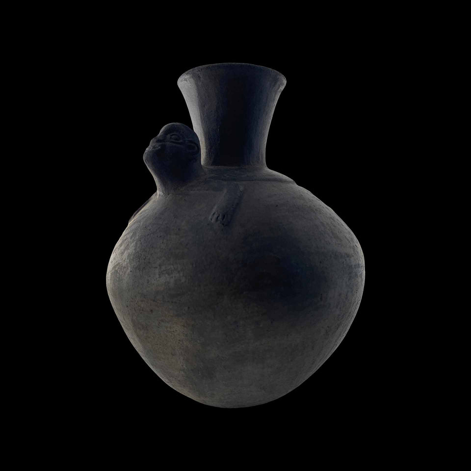 Vase Chimu en Céramique Noire (Pérou) - Xe/XIIe siècle