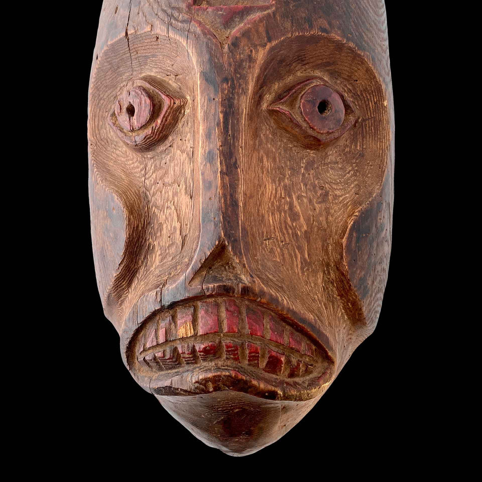 Grand Masque Rituel Inuit en Bois Sculpté (Alaska) - Première Moitié du XXe siècle