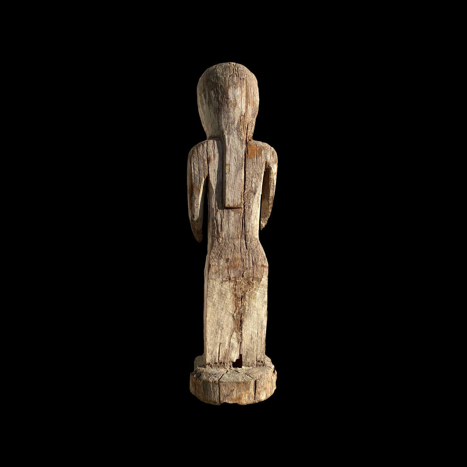 Statue Funéraire Jaraï de Petite Femme en Bois Sculpté (Vietnam) - Milieu du XXe siècle